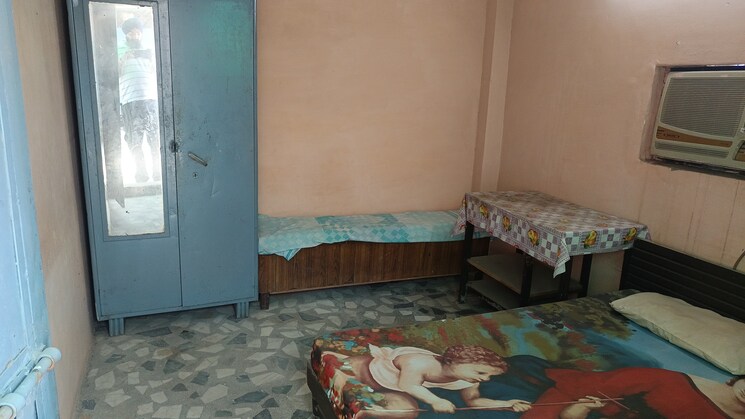 Bedroom, patel nagar 1 RK 250 Sq.Ft. Builder Floor In Patel Nagar Delhi 8789502