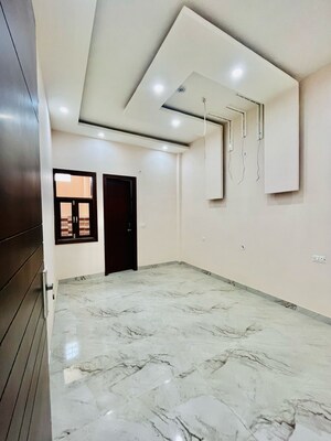 Room in 3 BHK Builder Floor at Madhavpuram – for Sale