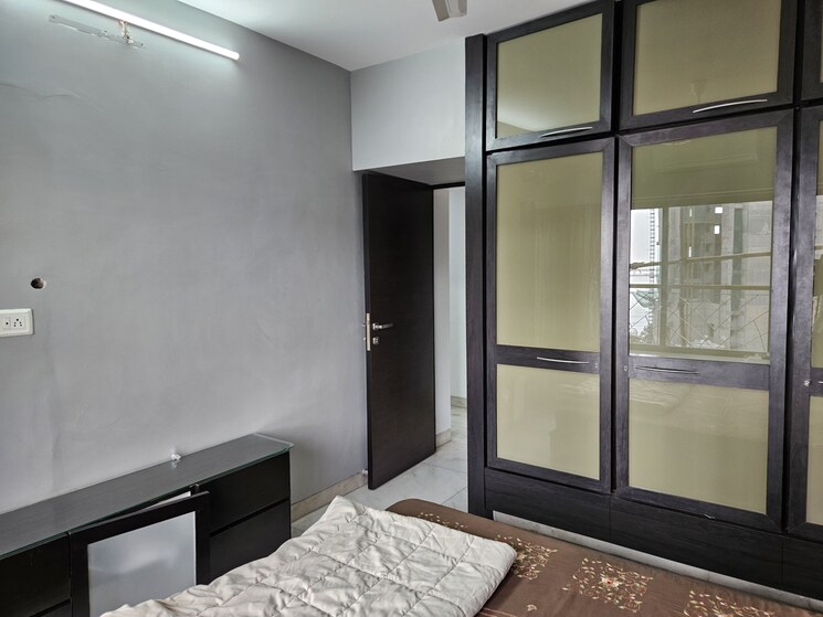 Room, paschim-apartments 2 Bedroom 1000 Sq.Ft. Apartment In Dadar West Mumbai 8789574