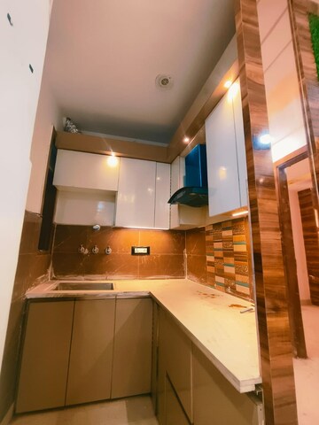 Kitchen in 2 BHK Builder Floor at Dwarka Mor – for Rent