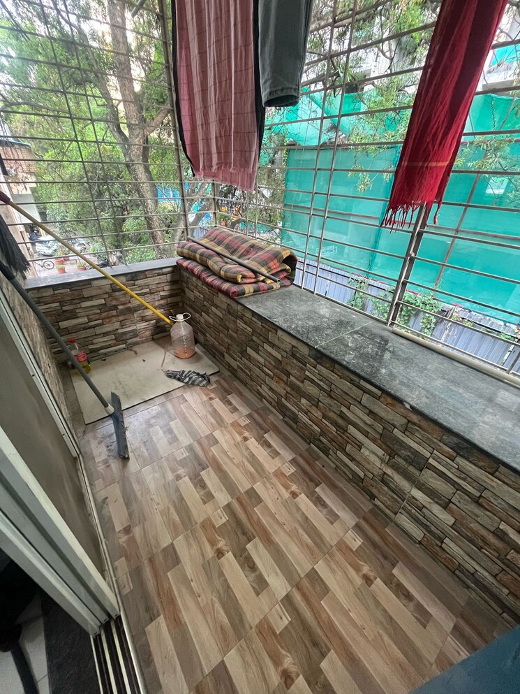 Balcony, kumar-mahatma-society 3 Bedroom 1500 Sq.Ft. Apartment In Kothrud Pune 8789623