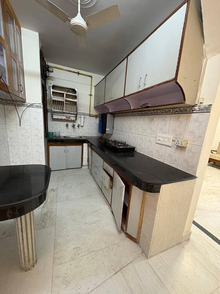 Kitchen, malviya nagar 3 Bedroom 1500 Sq.Ft. Builder Floor In Malviya Nagar Delhi 8789634