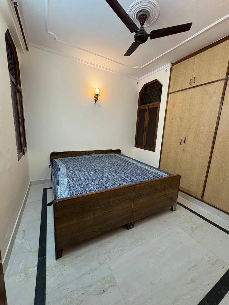 Bedroom, malviya nagar 3 Bedroom 1500 Sq.Ft. Builder Floor In Malviya Nagar Delhi 8789634