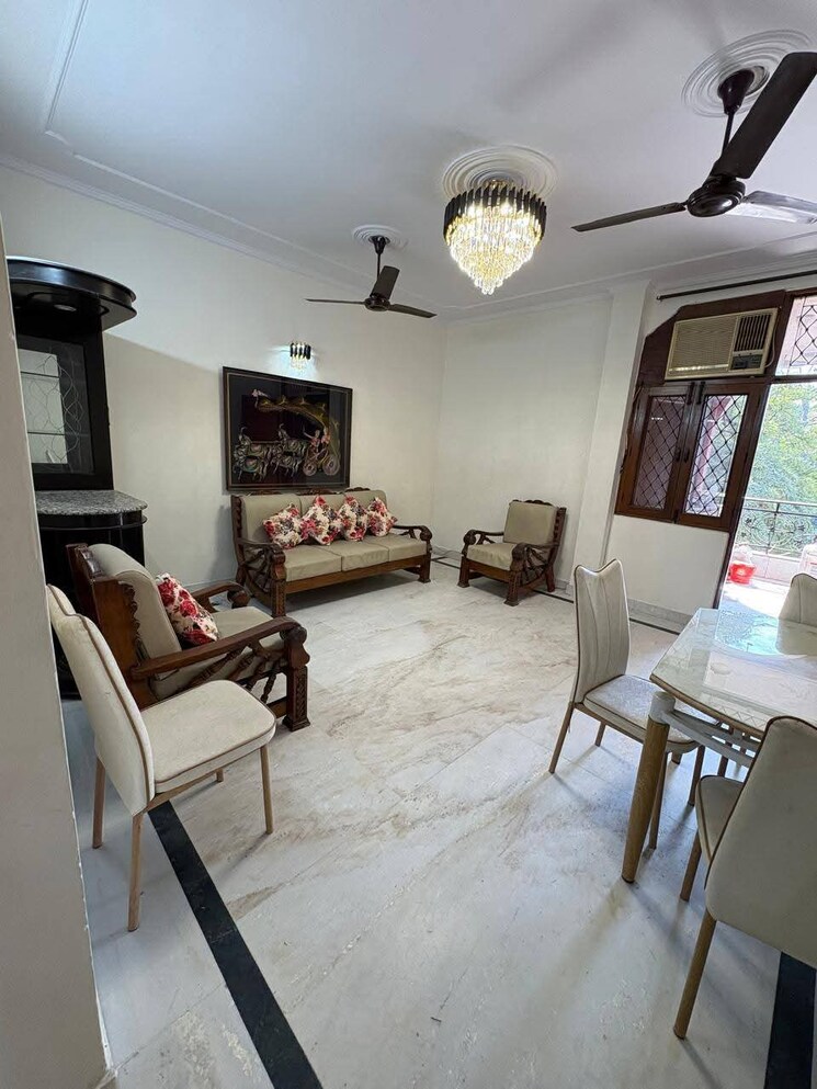 Master Bedroom, malviya nagar 3 Bedroom 1500 Sq.Ft. Builder Floor In Malviya Nagar Delhi 8789634