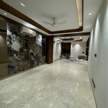 Living Room in 3 BHK Builder Floor at DLF Oakwood Estate, Sector 25 – for Sale