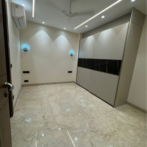 3 BHK Builder Floor For Sale in DLF Oakwood Estate, Sector 25