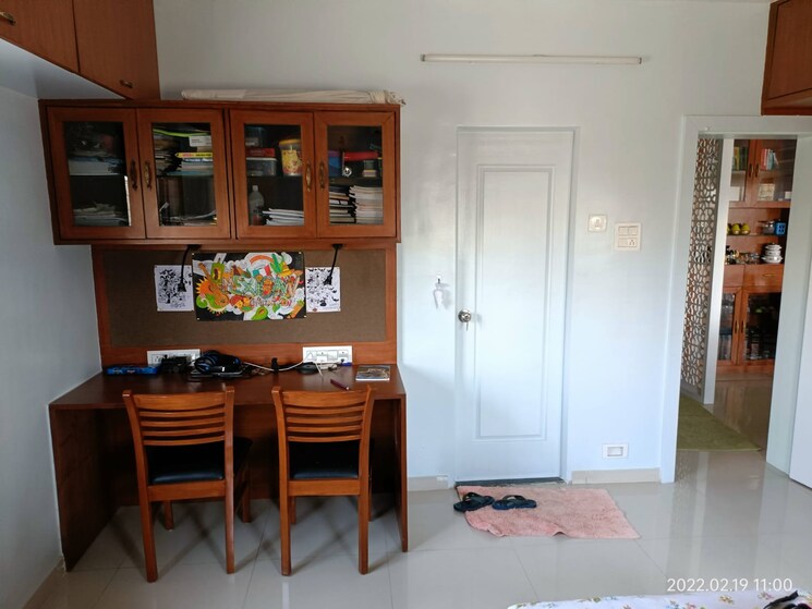 Living Room, kumar-mahatma-society 3 Bedroom 1600 Sq.Ft. Apartment In Kothrud Pune 8789654