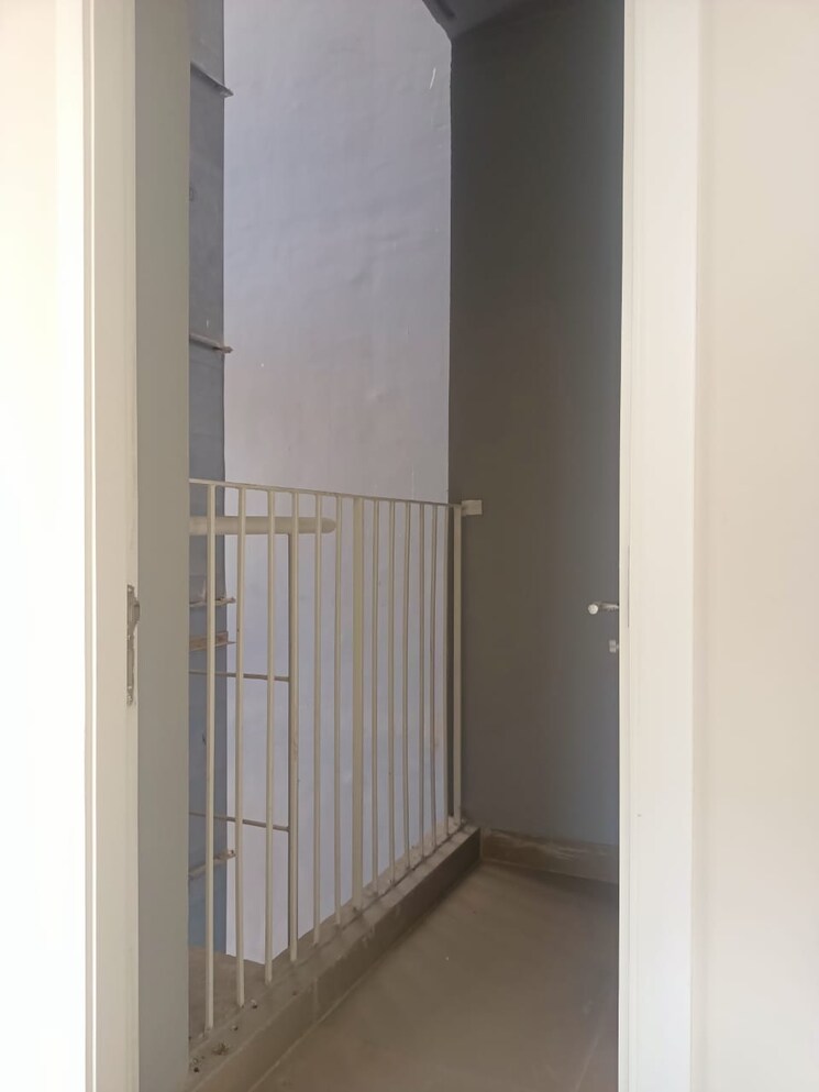 Balcony, tata-serein 2 Bedroom 710 Sq.Ft. Apartment In Pokhran Road No Two Thane 8789664