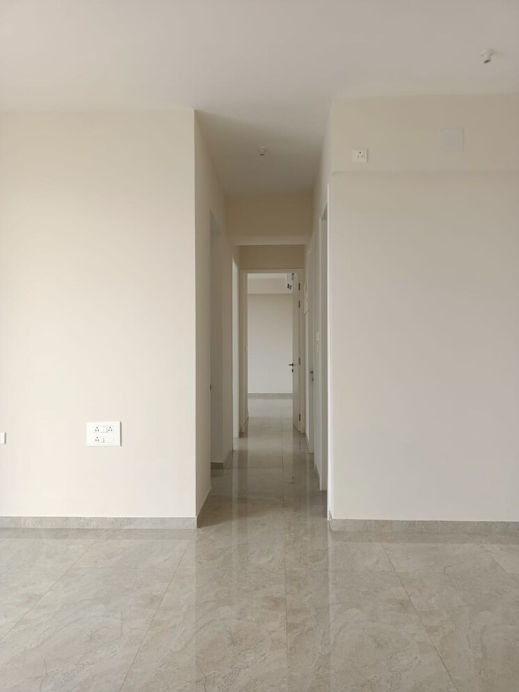 Room, tata-serein 2 Bedroom 710 Sq.Ft. Apartment In Pokhran Road No Two Thane 8789664