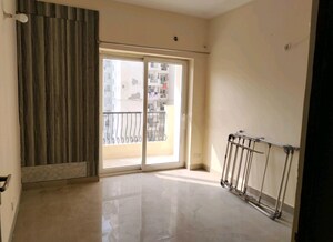 Room in 1 BHK Apartment at Nimbus The Hyde park, Sector 78 – for Sale