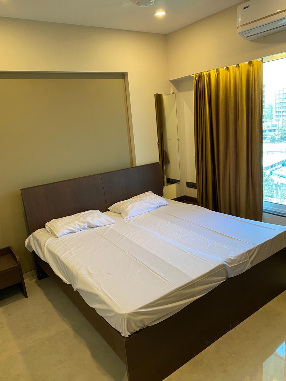 4 BHK Apartment For Sale in Rustomjee Seasons