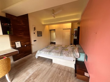 Bedroom in 3 BHK Apartment at Nariman Point – for Rent