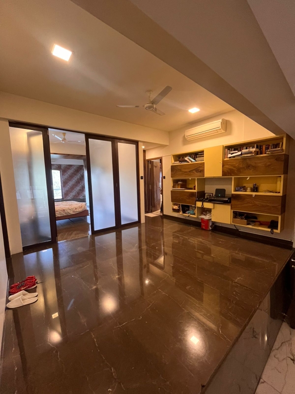 3 BHK + Servant Room Apartment For Rent in Advent Building 