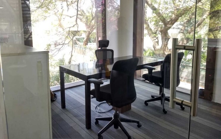 Gym, lig colony Commercial Office Space 1900 Sq.Ft. In Lig Colony Indore 8789480