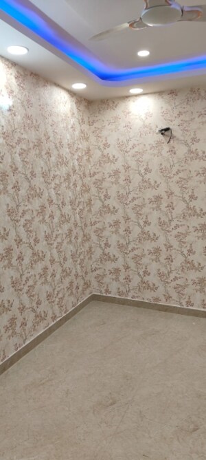 Room in 2 BHK Builder Floor at Govindpuri – for Sale