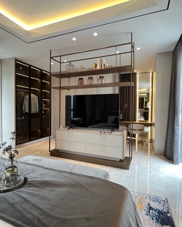 Living Room in 2.5 BHK Builder Floor at Sector 30 – for Sale