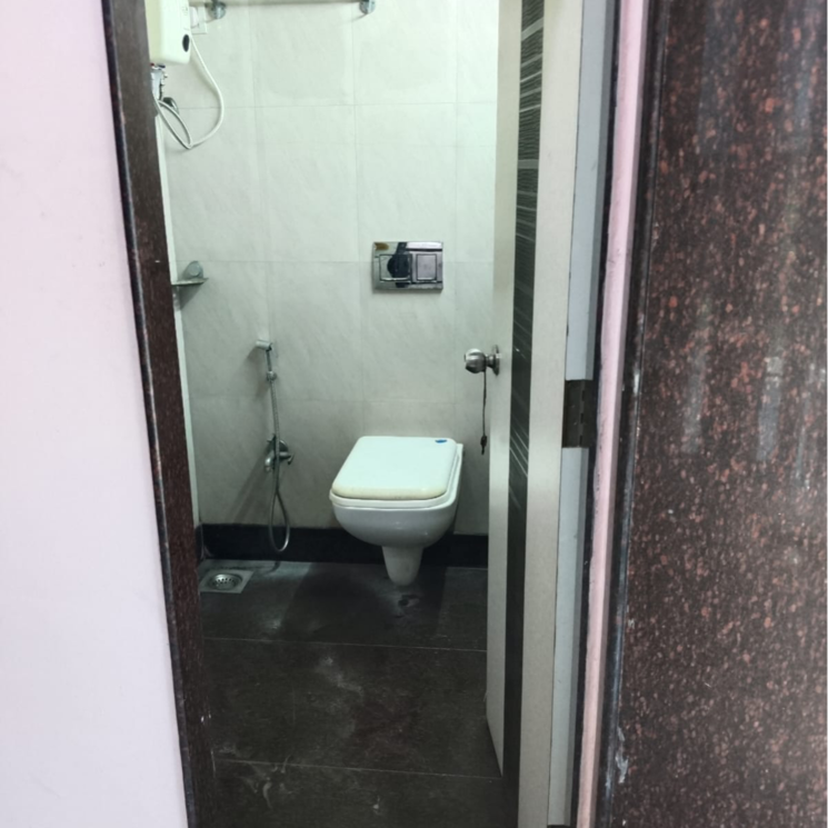 Bathroom, laxmi-niwas-dadar 3 Bedroom 1100 Sq.Ft. Apartment In Mb Kowli Wadi Mumbai 8789722