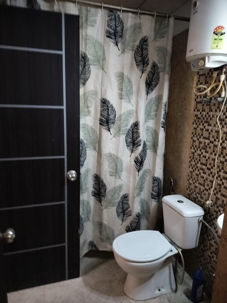 Bathroom, mittal-rajnagar-residency 2 Bedroom 1045 Sq.Ft. Apartment In Raj Nagar Extension Ghaziabad 8789732
