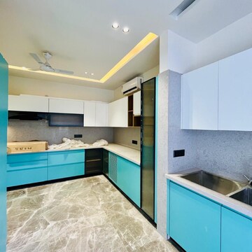 Kitchen in 4 BHK Builder Floor at Vipul World Floors, Sector 48 – for Sale
