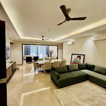 Living Room in 4 BHK Builder Floor at Vipul World Floors, Sector 48 – for Sale