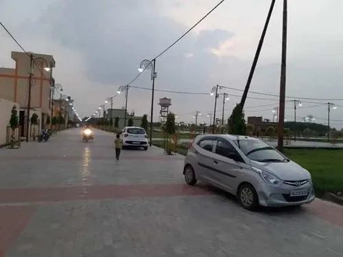 Plot For Sale in Assotech Cabana