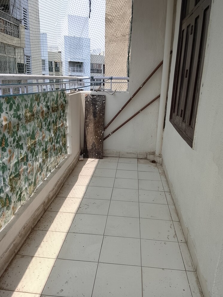 Balcony, amrapali-royal 3 Bedroom 1265 Sq.Ft. Apartment In Vaibhav Khand Ghaziabad 8789789