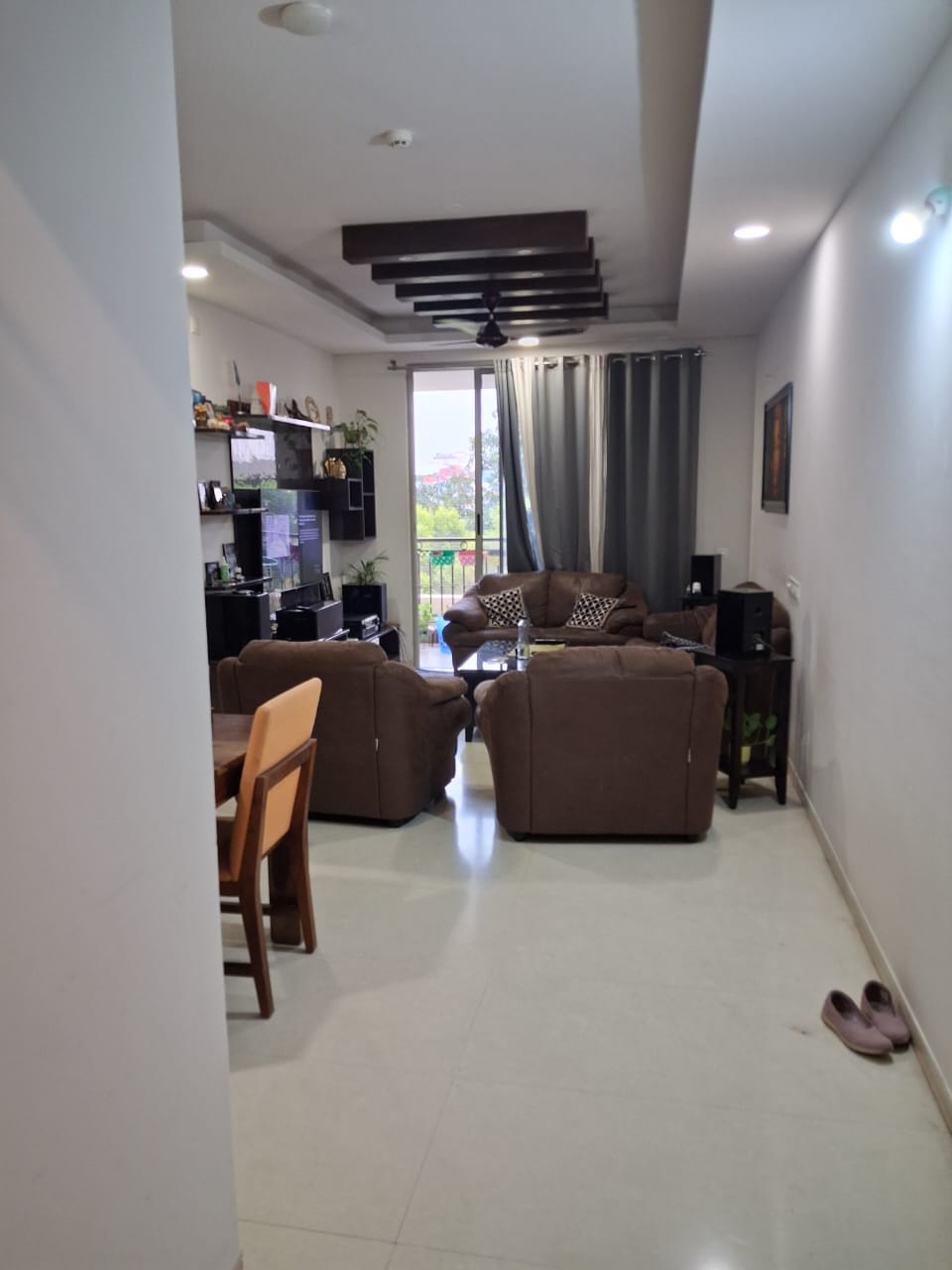 3 BHK + Extra Room Apartment For Sale in Hiranandani Club Meadows