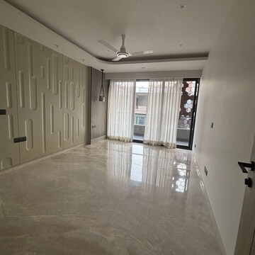 Room in 4 BHK Builder Floor at Kohli One Malibu Town, Malibu Town – for Sale