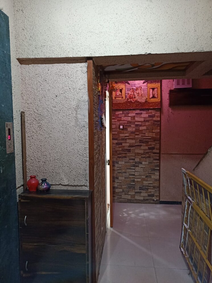 undefined, parmar-chs 3 Bedroom 1200 Sq.Ft. Apartment In Vile Parle East Mumbai 8789853