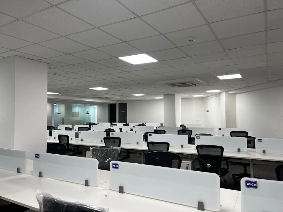 Office Space For Rent in LIG Colony