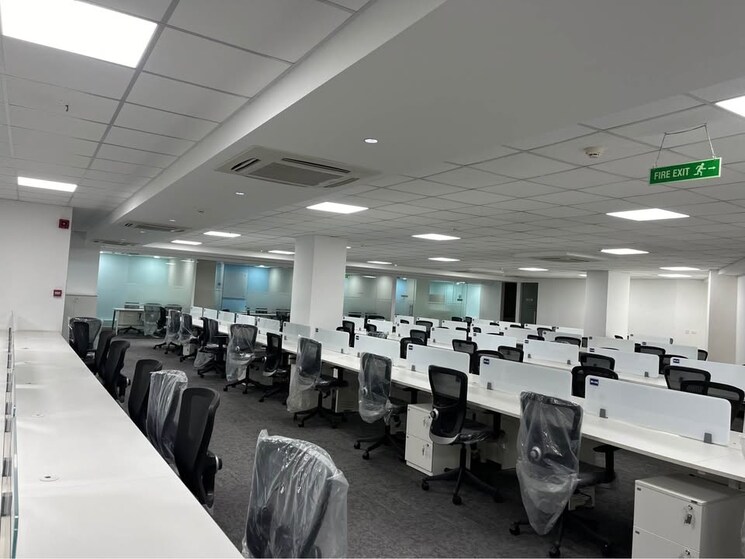 Team Area, lig colony Commercial Office Space 2500 Sq.Ft. In Lig Colony Indore 8789833
