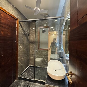 Bathroom in 4 BHK Builder Floor at Vipul World Floors, Sector 48 – for Sale