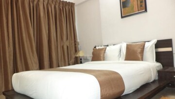 Bedroom in 4 BHK Apartment at Shree Shrushti Punch Hill Complex, Narpoli – for Rent