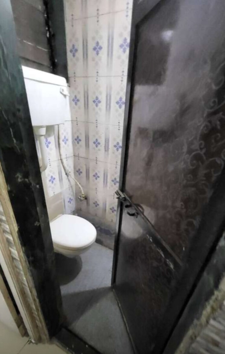 Bathroom, ulwe sector 2 1 Bedroom 660 Sq.Ft. Apartment In Ulwe Sector 2 Navi Mumbai 8789884