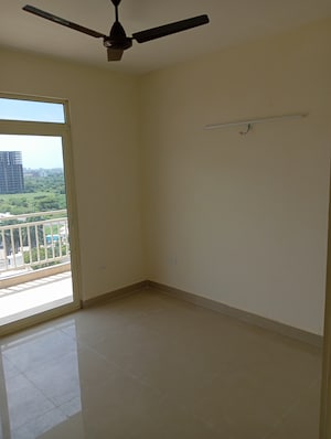 Room in 2 BHK Apartment at Conscient Habitat 78, Sector 78 – for Sale