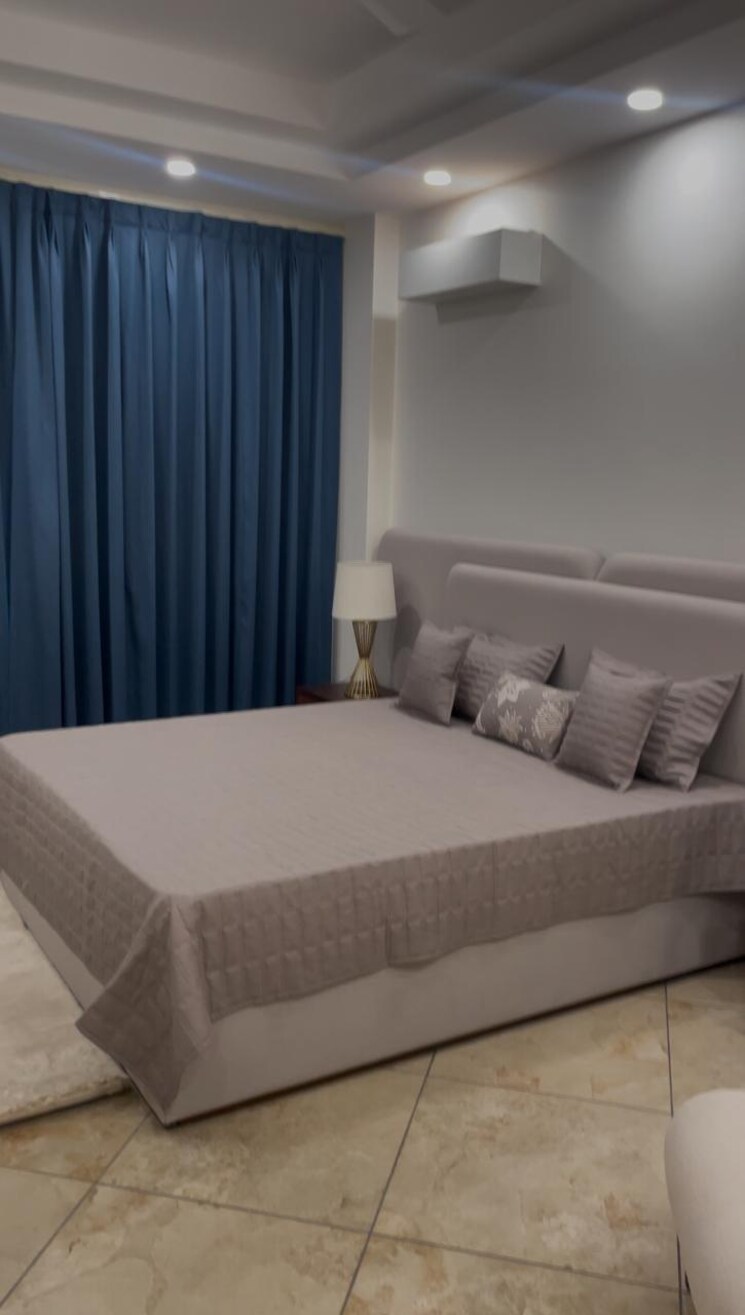 Bedroom, vipul-world-floors 4 Bedroom 500 Sq.Yd. Builder Floor In Sector 48 Gurgaon 8789911