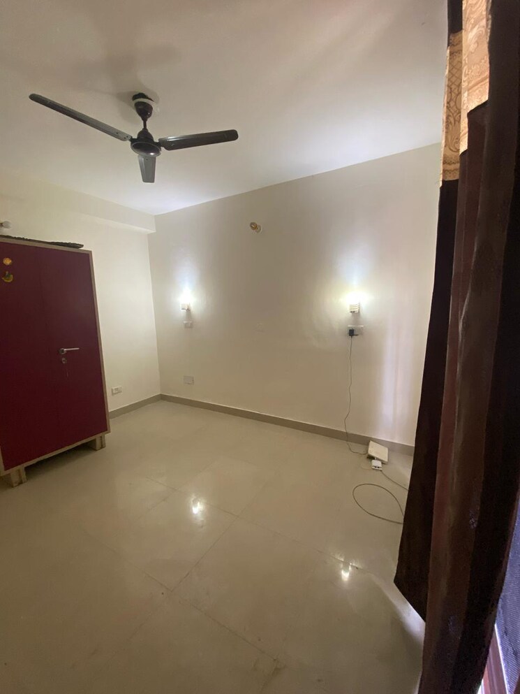 Bedroom, sector 48 3.5 Bedroom 1650 Sq.Ft. Apartment In Sector 48 Chandigarh 8789914