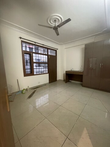 3.5 BHK Apartment For Sale in Sector 48