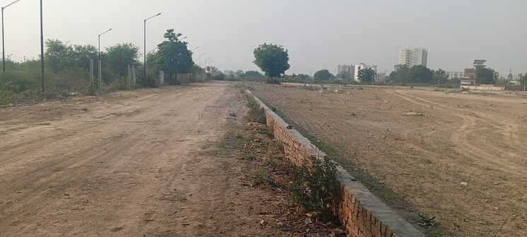 undefined, ansal-sushant-golf-city  1000 Sq.Ft. Plot In Sushant Golf City Lucknow 8789944