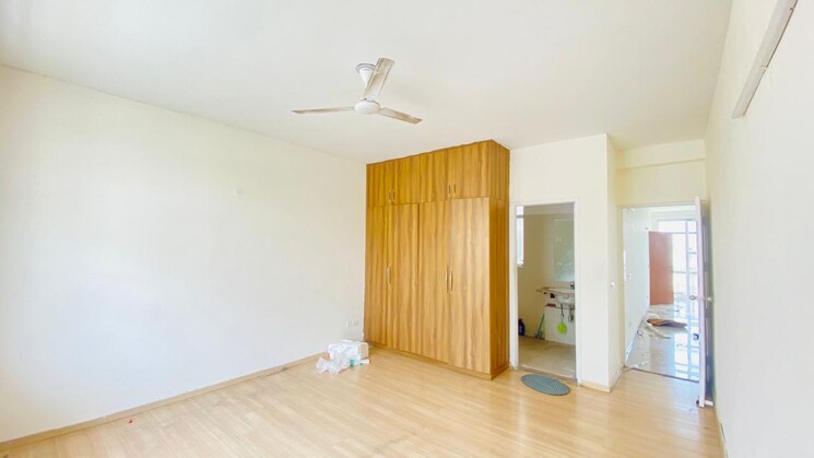 Room, dlf-hyde-park 3 Bedroom 1881 Sq.Ft. Builder Floor In South Mullanpur Chandigarh 8789916