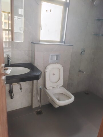Bathroom in 2 BHK Apartment at Nahar Amaryllis Towers and Plaza, Chandivali – for Rent