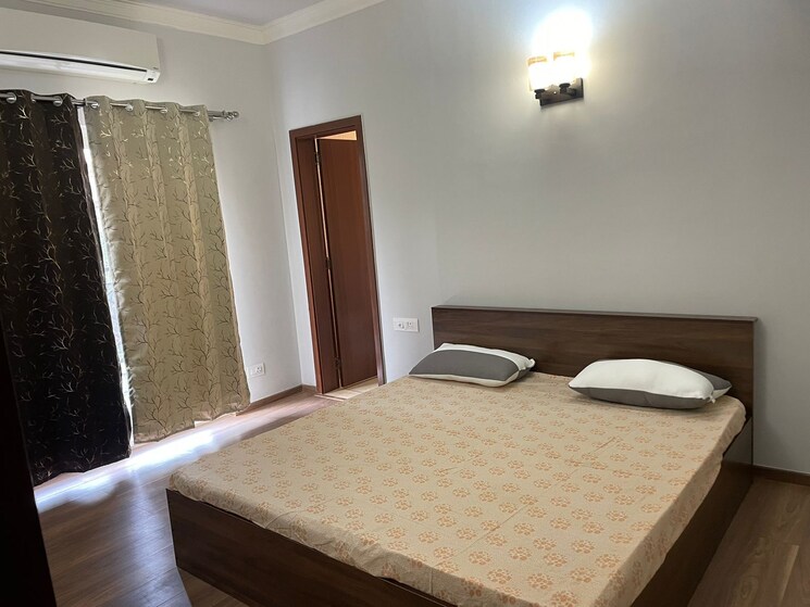 Bedroom, central-park-3-flower-valley 2.5 Bedroom 1093 Sq.Ft. Builder Floor In Sohna Sector 33 Gurgaon 8789952