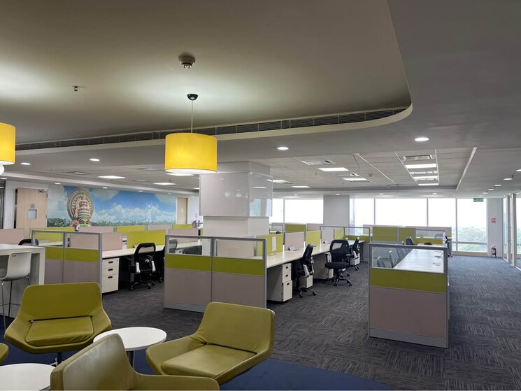 Team Area, lig colony Commercial Office Space 2700 Sq.Ft. In Lig Colony Indore 8789936