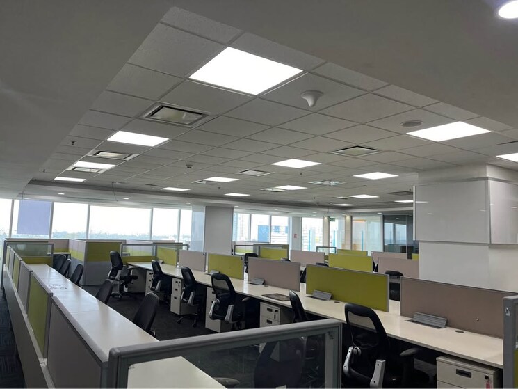 Team Area, lig colony Commercial Office Space 2700 Sq.Ft. In Lig Colony Indore 8789936