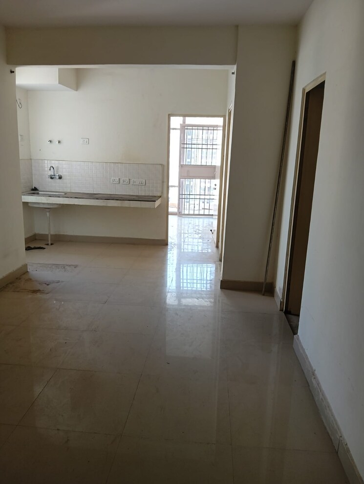 Room, smart-world-gems 3 Bedroom 1423 Sq.Ft. Apartment In Sector 89 Gurgaon 8789950