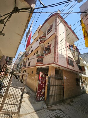 6+ BHK Independent House – Exterior View View at Sector 31 - for Sale