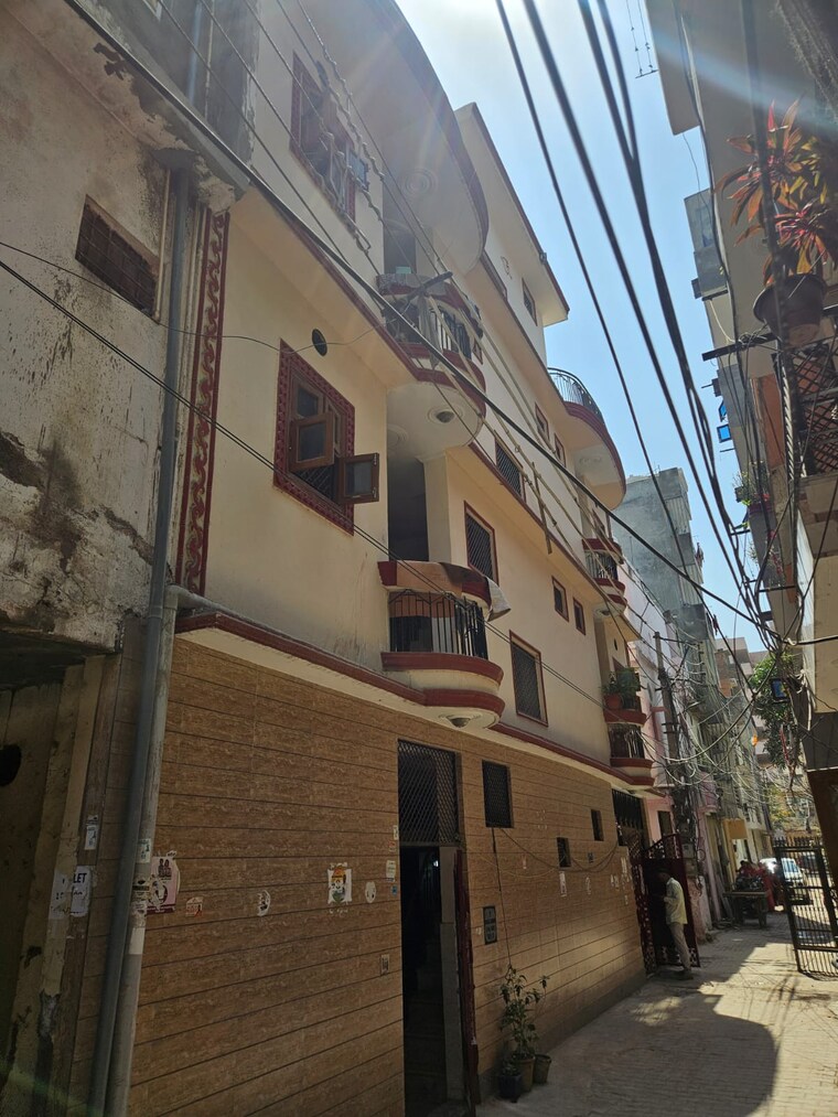 Exterior View, sector 31 6+ Bedroom 1500 Sq.Ft. Independent House In Sector 31 Gurgaon 8789980