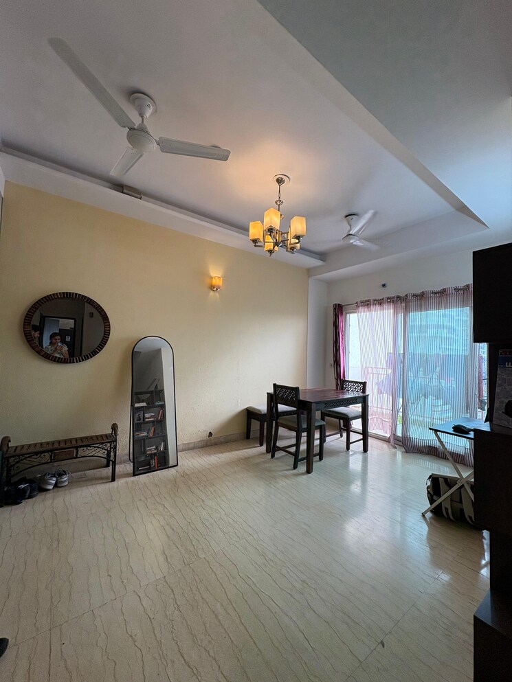 Living Room, wave-amore 3 Bedroom 1548 Sq.Ft. Apartment In Sector 32 Noida 8790012
