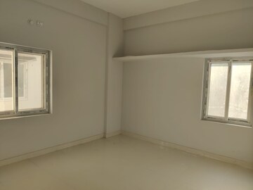 Room in 2 BHK Apartment at SSVS Jackies RK Square, Medipalli – for Sale