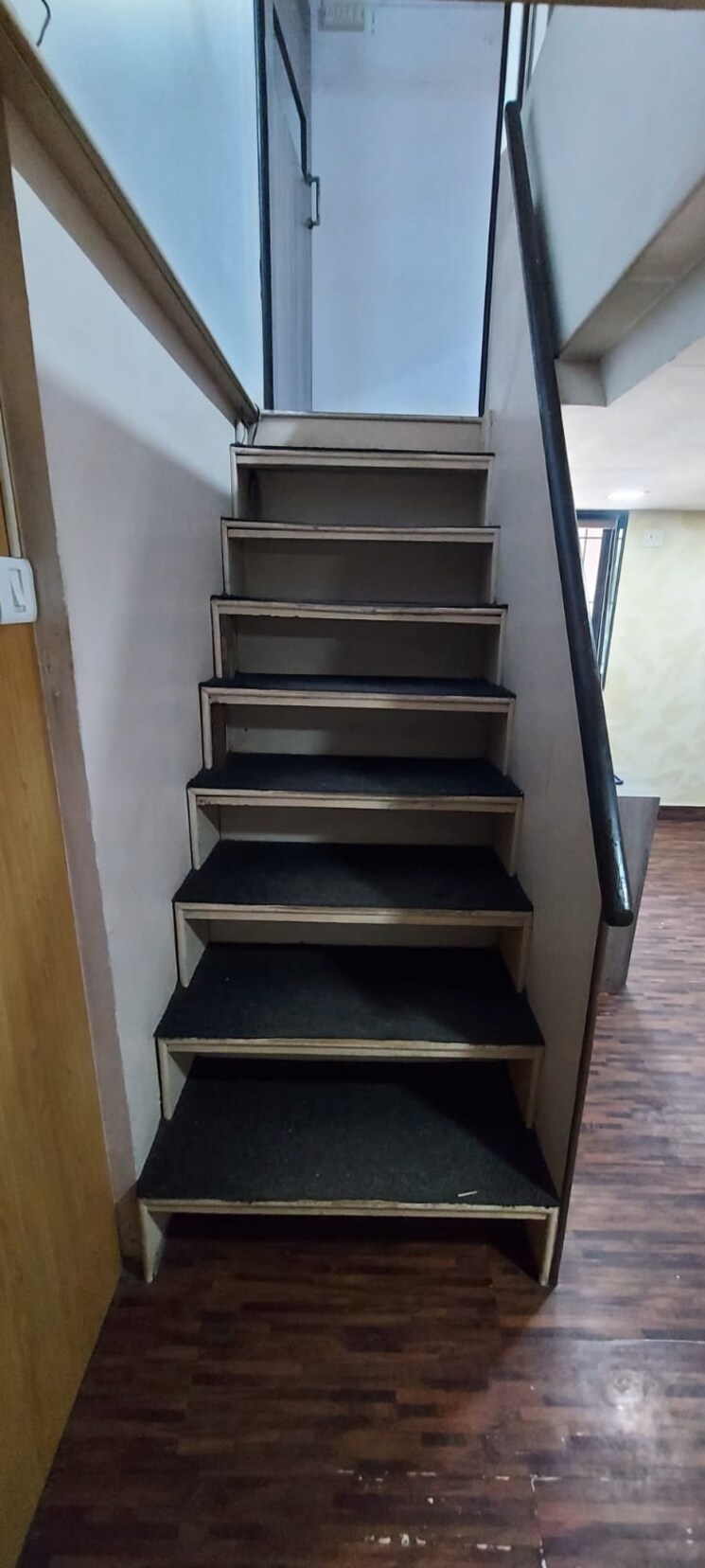 undefined, malad west Commercial Office Space 500 Sq.Ft. In Malad West Mumbai 8790002